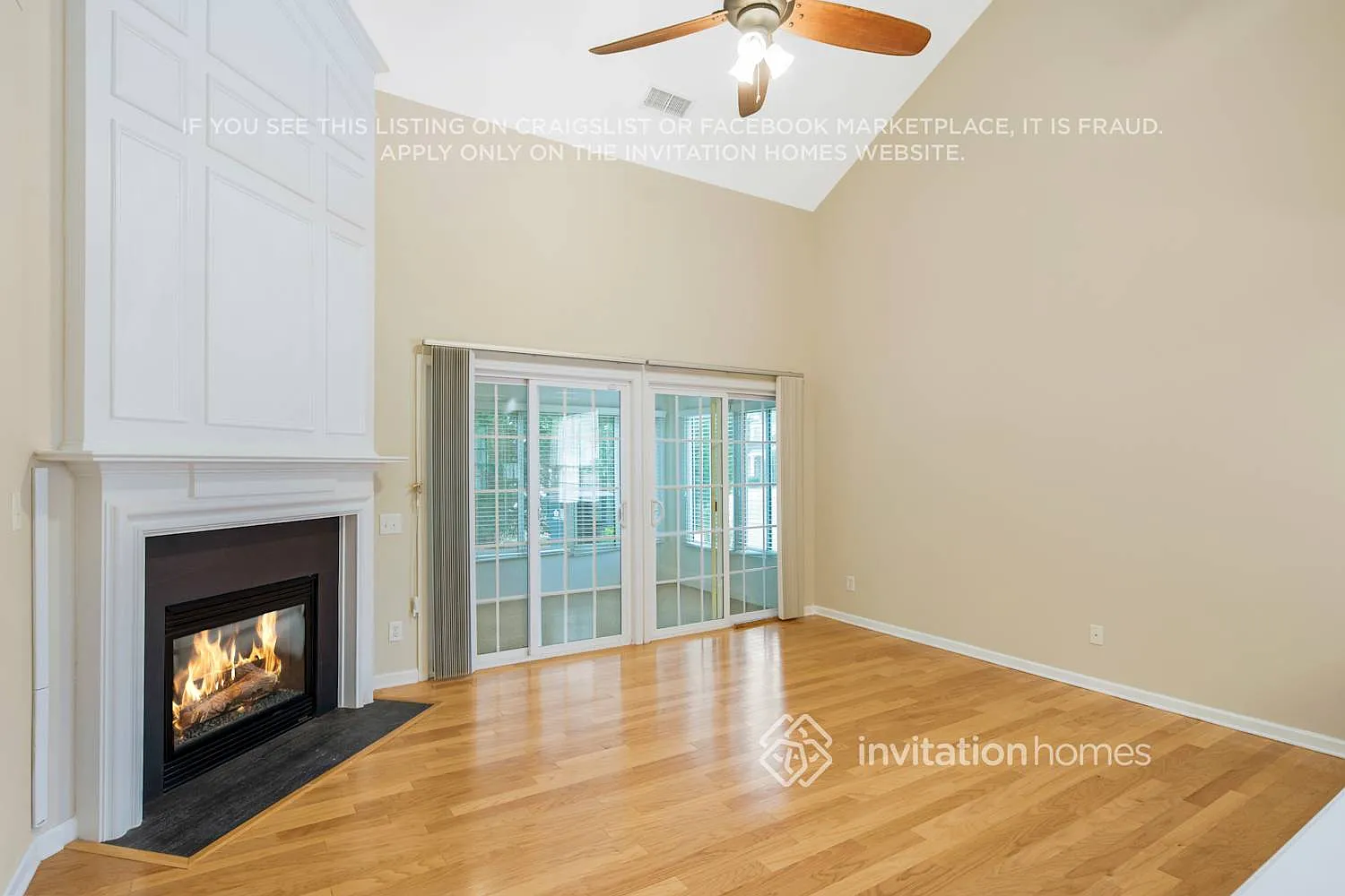 6204 Woodland Commons Dr Charlotte, NC 28269 — Photo 4