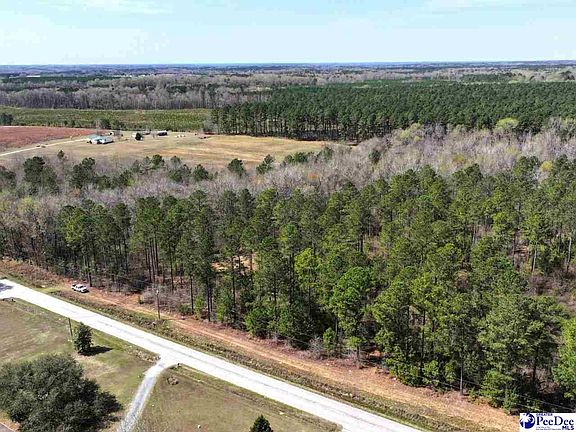 2nd image of 4 Zoar Rd