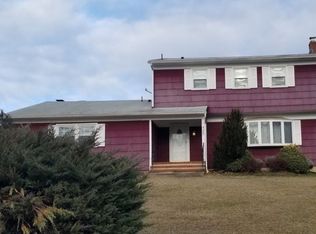 520 Hidden Holw, Scotch Plains, NJ 07076