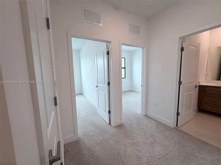 7291 SW 46th St — Photo 10