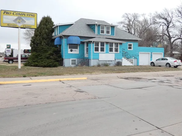 721 S Dewey St, North Platte, NE 69101