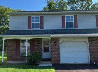 409 Campus Dr, Perkasie, PA 18944
