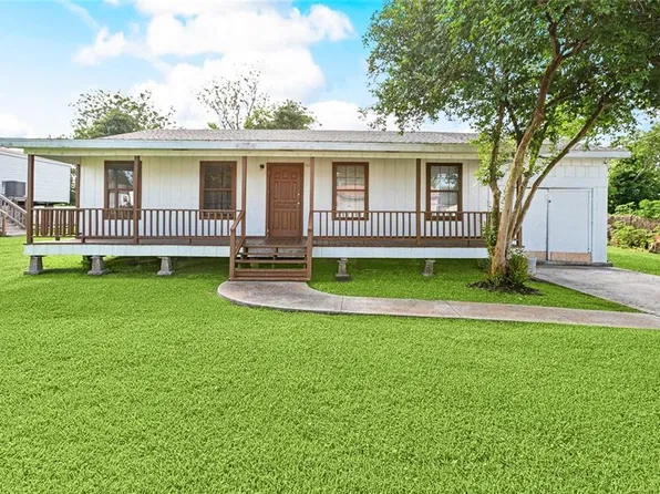 245 Milli St, Raceland, LA 70394