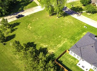 Hawthorn Cir, Livingston, TX 77351