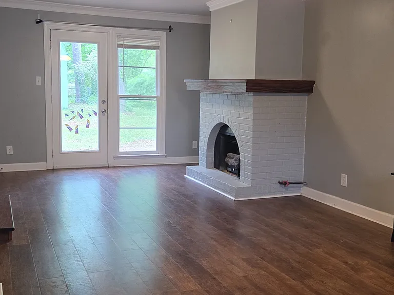 612 Dupont Dr — Photo 14