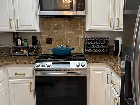 3rd image of 3645 Cardiff Ave APT 112