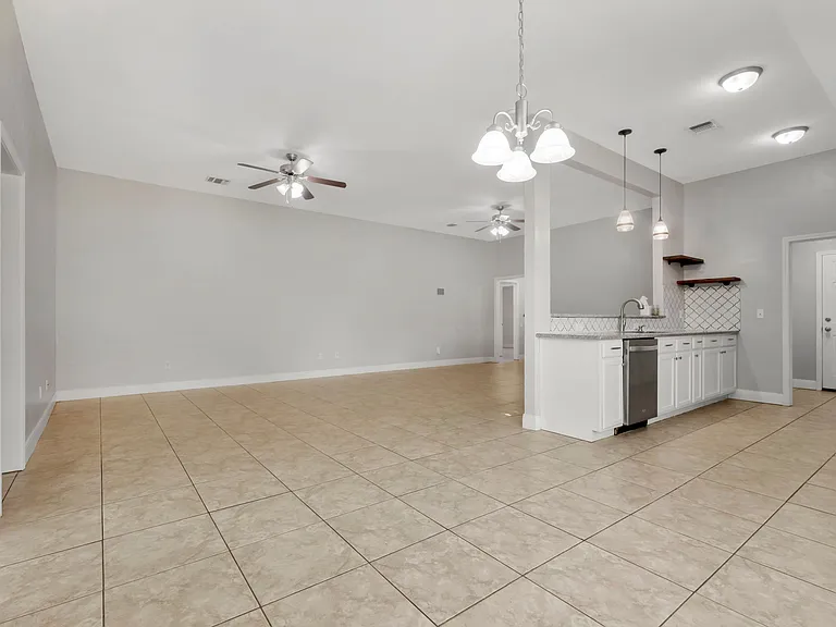 9315 Buccola Ave — Photo 9