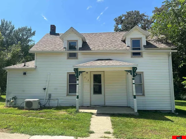 212 S Oakland Ave, Oakland, NE 68045