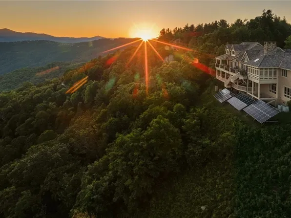 1938 Main Street, Blowing Rock, NC 28605