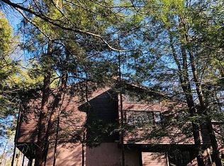 60 Tarn Trl, Glenwood, NY