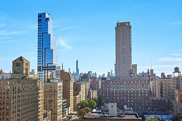 Sold by Isen & Company : Real Estate Advisors