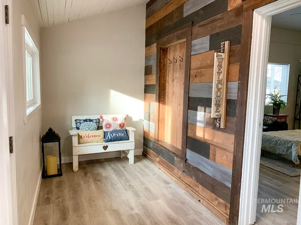 812 E Main St, Weiser, ID 83672