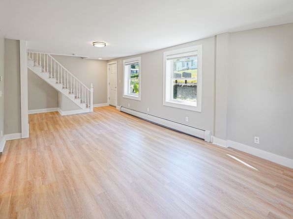 621 Main St APT B