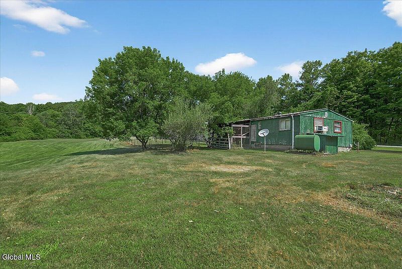 2nd image of 415 Ryan Road