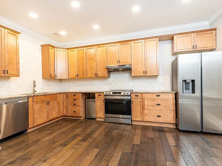 966 Charles Allen Dr NE — Photo 11