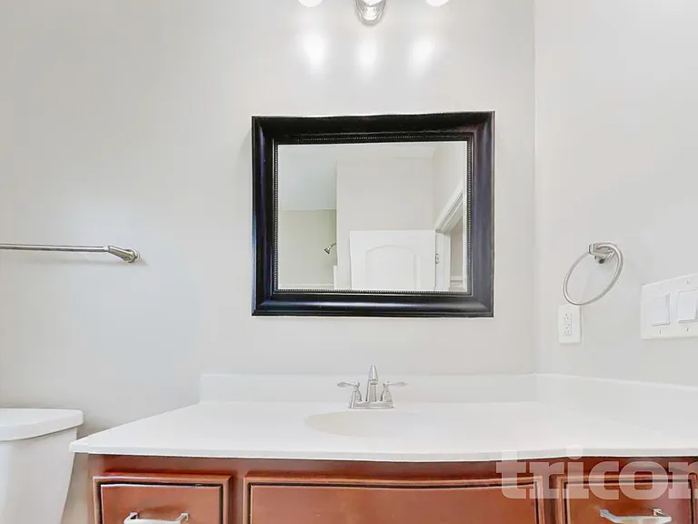 8820 Cole St — Photo 12