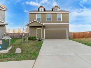 385 Soapstone Pass, Maxwell, TX 78656