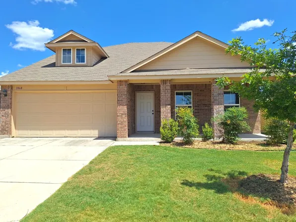 1068 DUMFRIES DR, Seguin, TX 78155