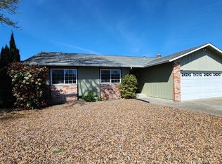 349 Innsbrook Ct, Santa Rosa, CA 95401