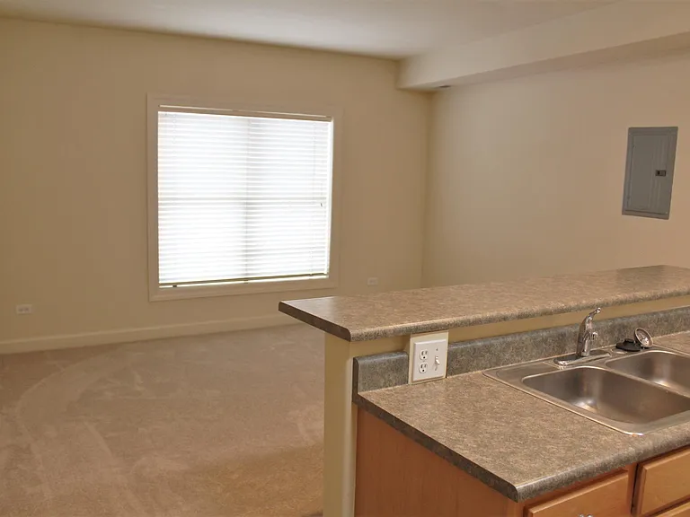 206 W Main St #3A — Photo 4