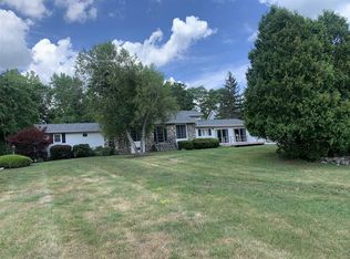 463 Lauer Rd, Poughkeepsie, NY 12603