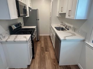 1336 Berkeley St APT 2, Santa Monica, CA 90404