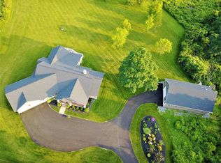 5485 Johnson Rd, Canandaigua, NY 14424