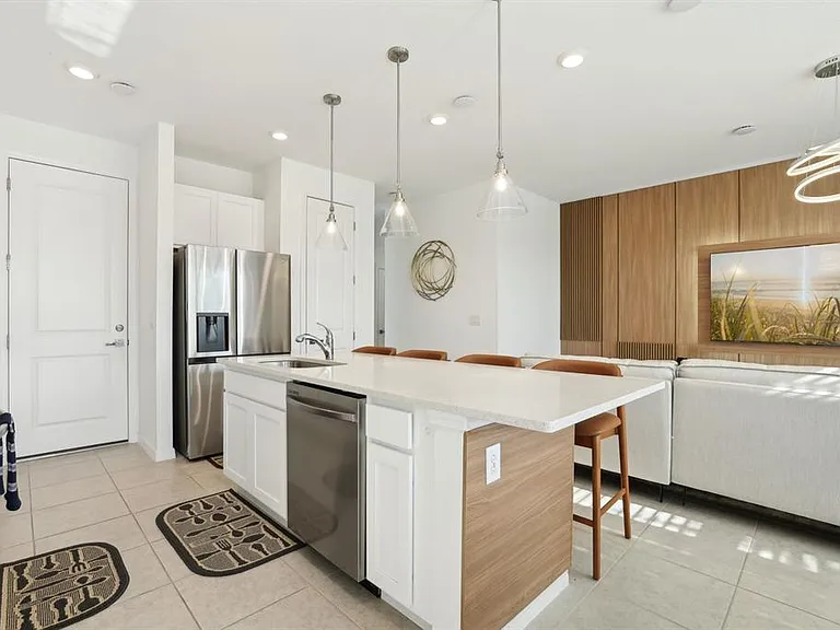 646 Longboat Dr #646 — Photo 36