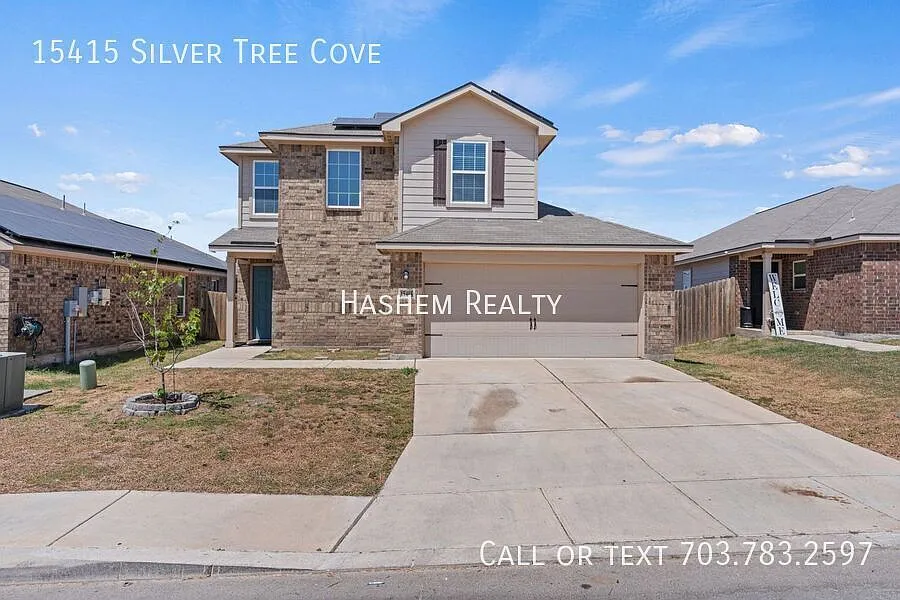 2020-Built 3BR in Preserve at Medina Solar, Garage & Fenced Yard — Photo 1