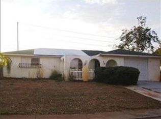 9121 Saint Clair Ln, Port Richey, FL 34668