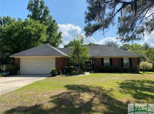 56 N Oak Rd, Richmond Hill, GA 31324