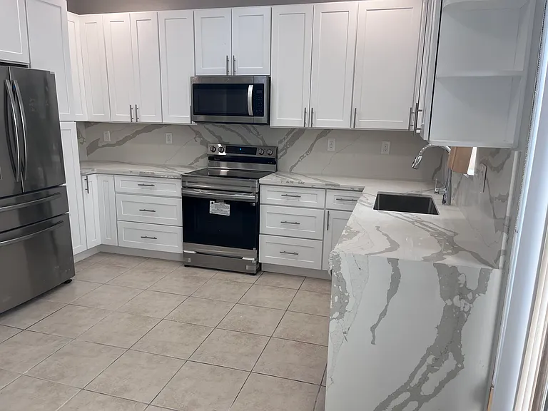 5610 NW 107th Ave #1314 — Photo 2