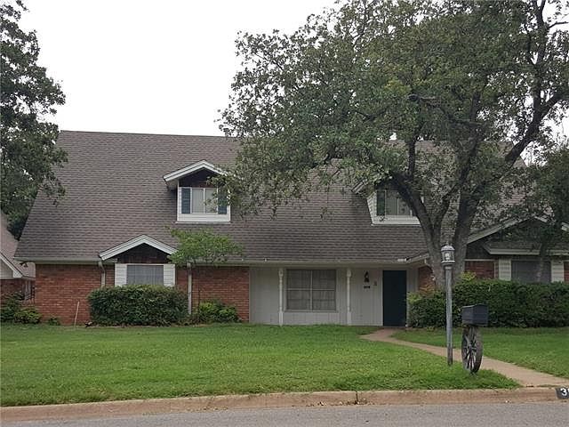 1st image of 308 Oakwood Dr