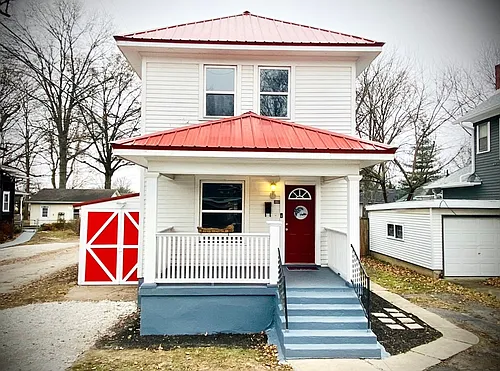 1115 Hulman St Photo 1
