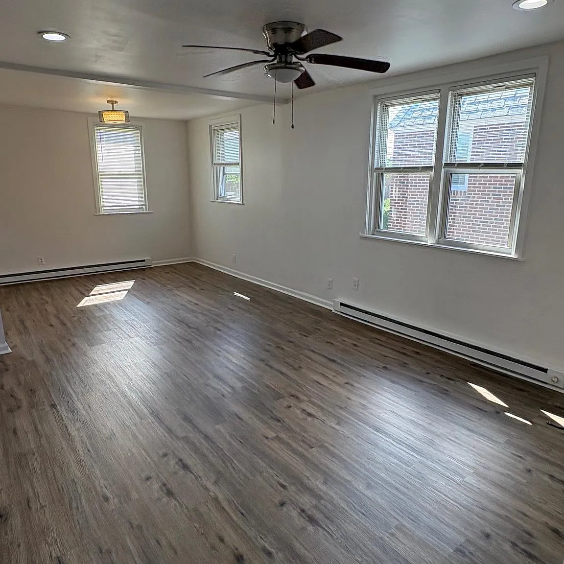 2 bed, 1600 sqft, $1,400 — Photo 4
