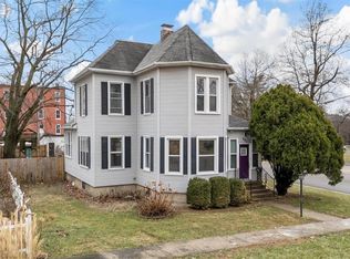 221 W Washington St, O'Fallon, IL 62269