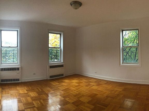 3rd image of 580 E 17th St APT 5C
