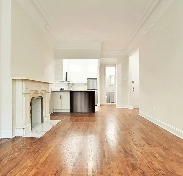 62 E 66th St #4F — Photo 5