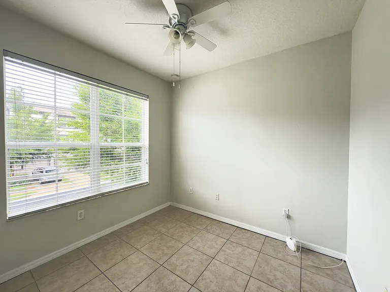 2526 Lexington Oak Dr — Photo 12