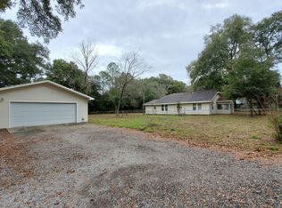 802 E Edney Ave, Crestview, FL 32539