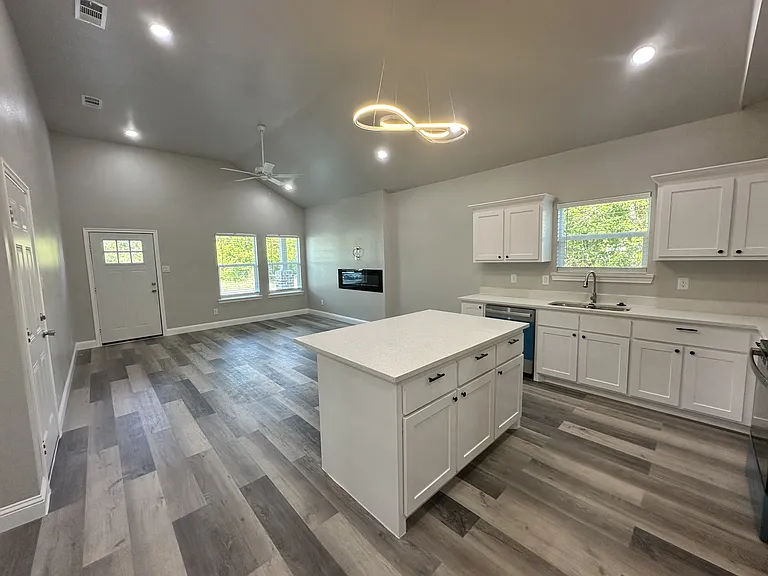 2307 McDougal St — Photo 4