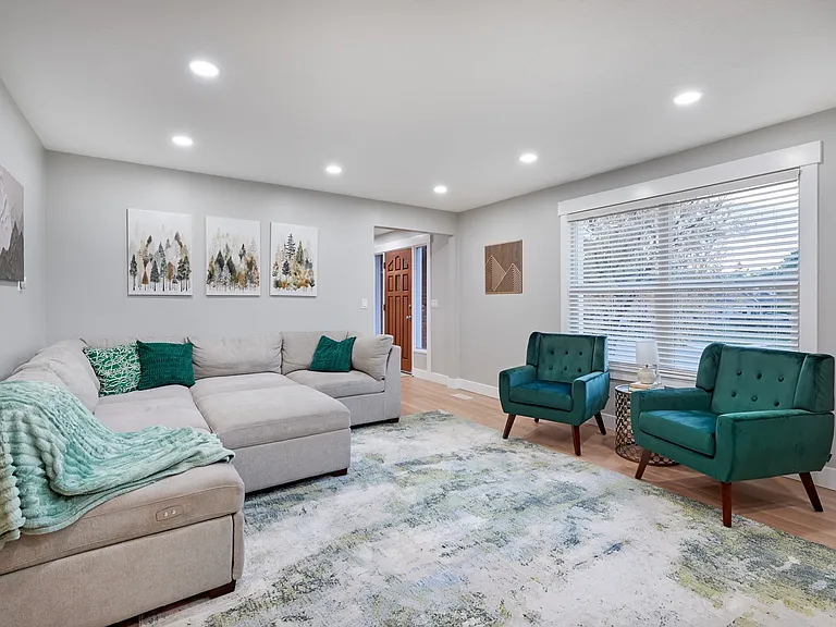 9185 S Quail Hollow Dr — Photo 2