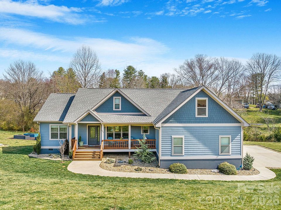1st image of 223 Reilly Dr