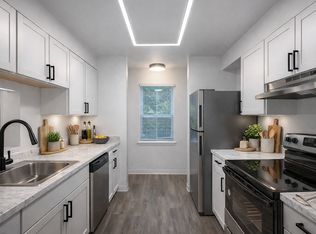 201 Forest Pine Rd #101, Franklin, VA 23851