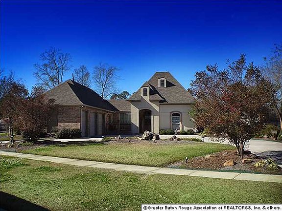 3rd image of 17521 Lake Ct