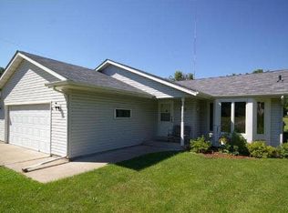 1367 Kohlman Ave, Saint Paul, MN 55109