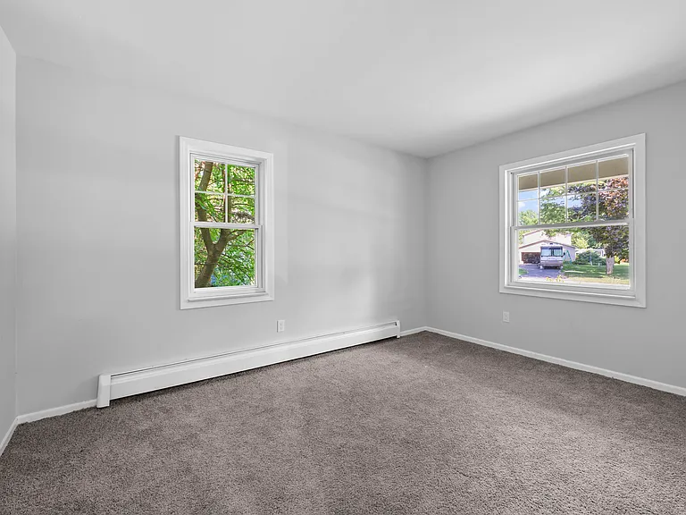 13428 Sequoia Ln — Photo 42