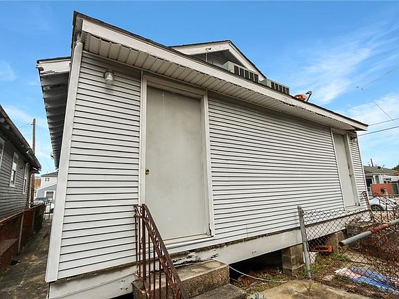 4th image of 2334-36 N Miro St