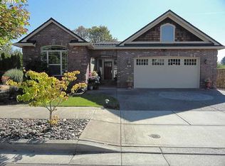 818 N 31st Ave, Cornelius, OR 97113