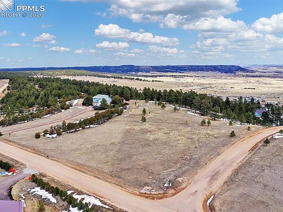 4th image of 17882 Gray Mare Ln